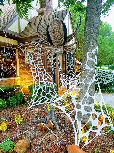 spider webs for decorations